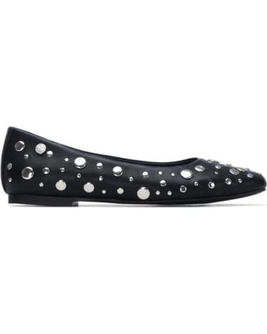 XTI SAPATILHAS XTI PRETAS FEMININAS COM TACHAS NEGRO