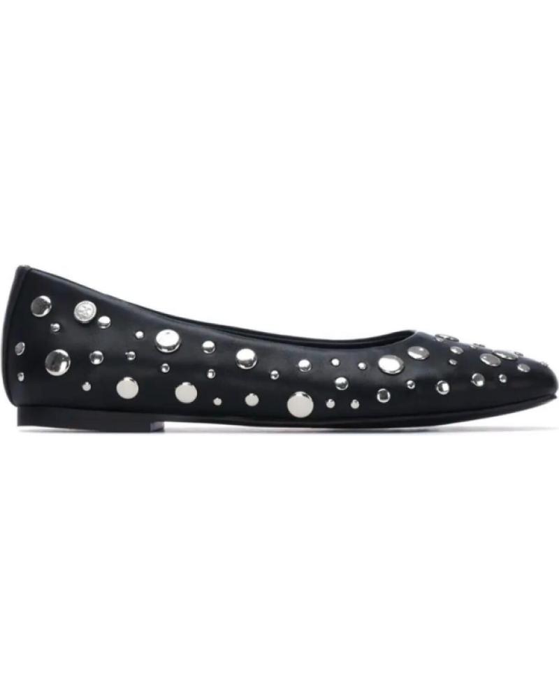 XTI SAPATILHAS XTI PRETAS FEMININAS COM TACHAS NEGRO