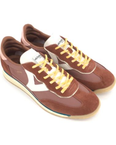 VICTORIA TÊNIS SATURNO EM NYLON E CAMURÇA REF 1171483 TERRA