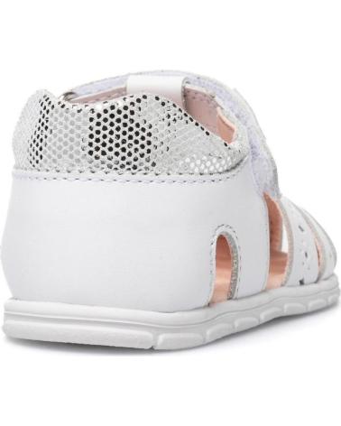 PABLOSKY SANDALIAS BAREFOOT NINA 067000 BLANCO