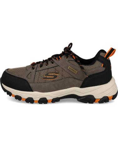 SKECHERS ZAPATILLAS TRAIL WATERPROOF MONTANA MARRON