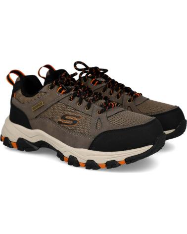SKECHERS ZAPATILLAS TRAIL WATERPROOF MONTANA MARRON