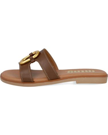 MTNG SANDALIAS PLANAS ALYSA 55635-C59494 CON HEBILLA DECORATIVA MARRON