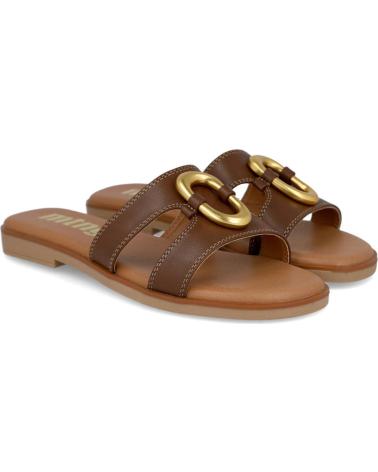 MTNG SANDALIAS PLANAS ALYSA 55635-C59494 CON HEBILLA DECORATIVA MARRON