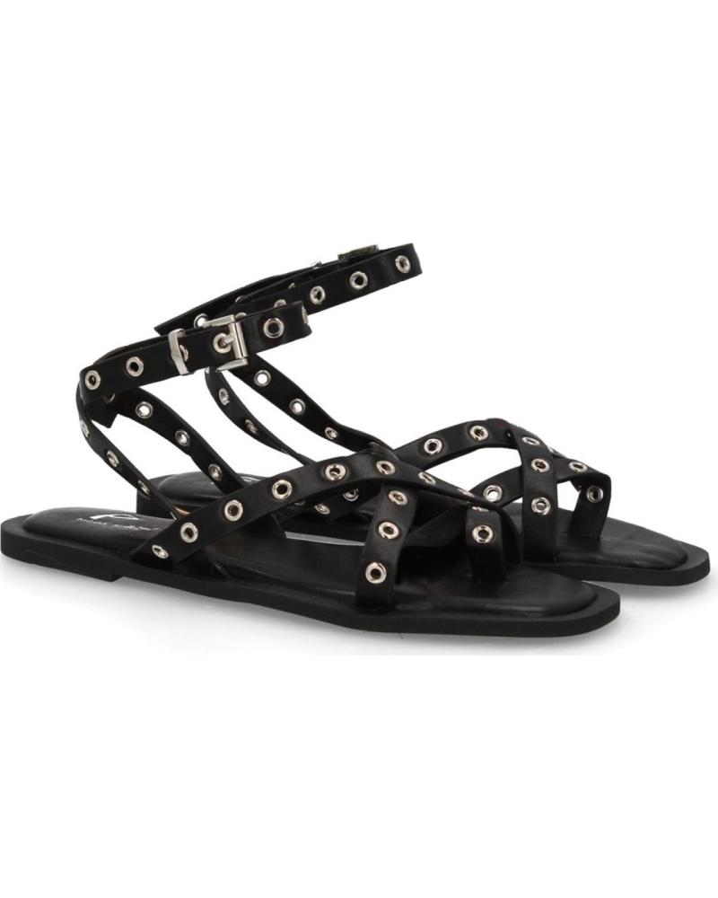 SPORT3PUNTO0 SANDALIA PLANA CON TACHUELAS Y HEBILLA AJUSTABLE VARIOS COLORES