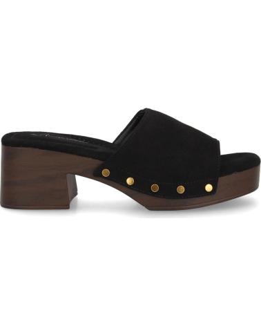 SPORT3PUNTO0 ZUECOS DE TACÓN CON TACHUELAS Y ACABADO EN ANTE VARIOS COLORES