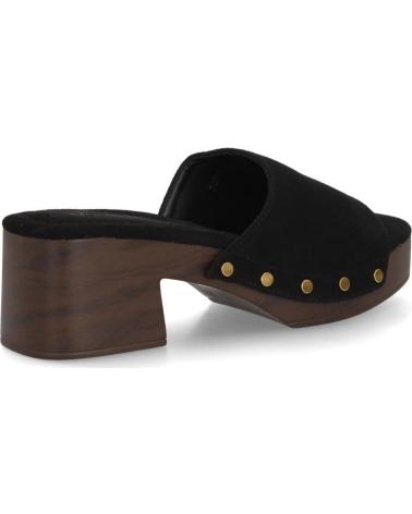 SPORT3PUNTO0 ZUECOS DE TACÓN CON TACHUELAS Y ACABADO EN ANTE VARIOS COLORES