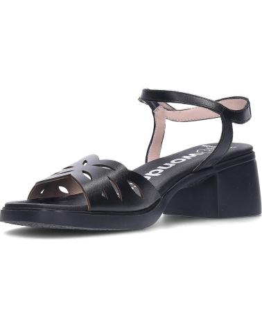 WONDERS SANDALIA WONDERS D-2301 MOAI CON TACÓN BLOQUE NEGRO
