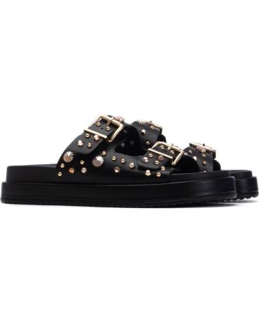 XTI SANDALIAS CON HEBILLAS Y TACHUELAS 130689 NEGRO