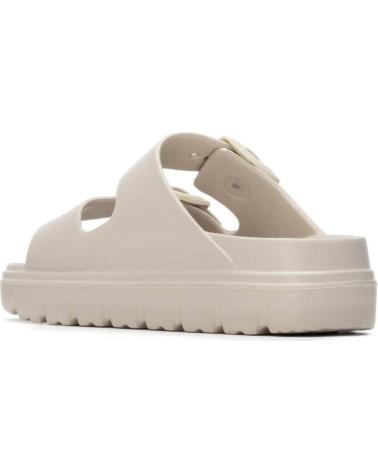 XTI SANDALIAS DE PLATAFORMA CON HEBILLAS AJUSTABLES BEIGE
