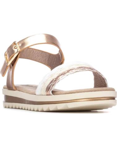 XTI SANDALIA PLATAFORMA CON CIERRE DE HEBILLA NUDE