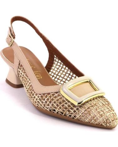 DANIELA VEGA DANIELA VEGA 2801V DESTALONADOS CON HEBILLA Y TEJIDO TEXTURIZADO ARENA