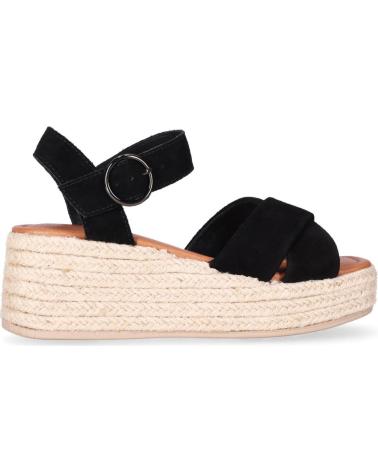 CHIKA10 SANDALIA PIEL CON PLATAFORMA NEW BONITA 11 COLOR NEGRO