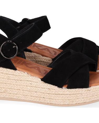 CHIKA10 SANDALIA PIEL CON PLATAFORMA NEW BONITA 11 COLOR NEGRO