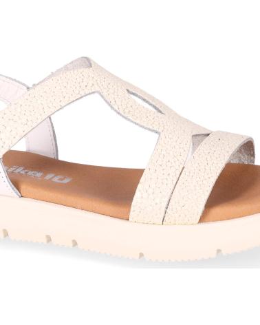 CHIKA10 SANDALIA DE PASEO CON TIRAS CRUZADAS Y CIERRE DE HEBILLA BLANCO-WHITE