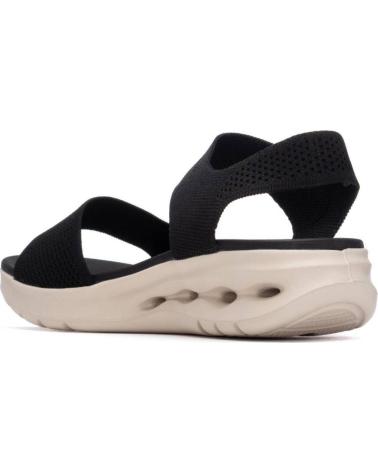 XTI SANDALIA DEPORTIVA XTI 145023 CON SUELA ERGONÓMICA NEGRO