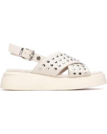 XTI SANDALIA XTI 145239 CON TIRAS CRUZADAS Y PLATAFORMA HIELO