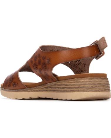 REFRESH SANDALIA 175167 CON DISEÑO GRABADO CAMEL