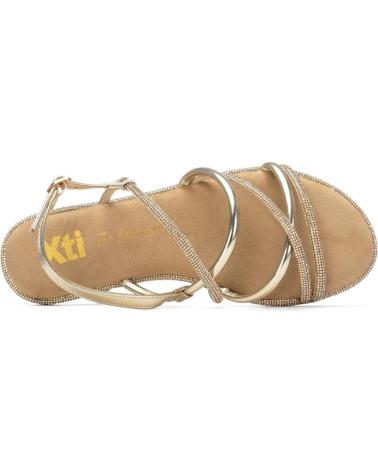 XTI SANDALIA PLANA 145106 TIRAS CRUZADAS METALIZADAS ORO AMARILLO