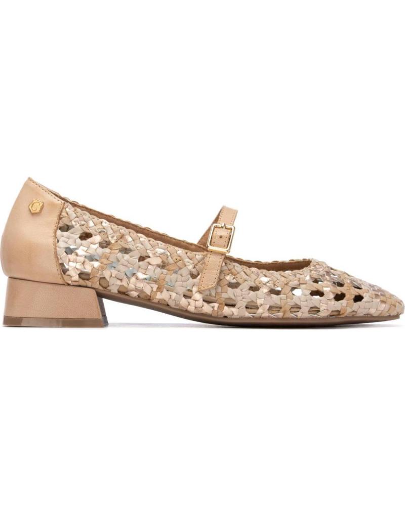CARMELA MERCEDITAS CALADAS CON TACÓN BAJO 163128 BEIGE
