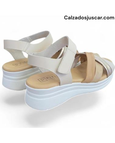 PITILLOS SANDÁLIAS RASAS COM TIRAS CRUZADAS E FECHO DE VELCRO BEIG