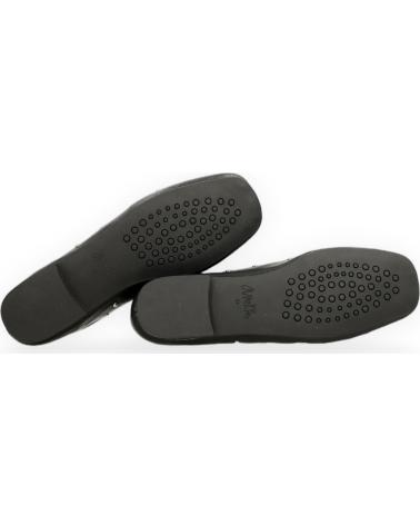 ANEKKE SAPATILHAS COM TACHAS E FECHO DE FIVELA BLACK