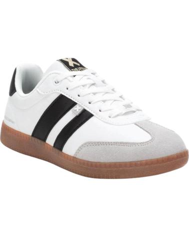 XTI TÊNIS RETRO COM FAIXAS LATERAIS E SOLADO DE BORRACHA BLANCO