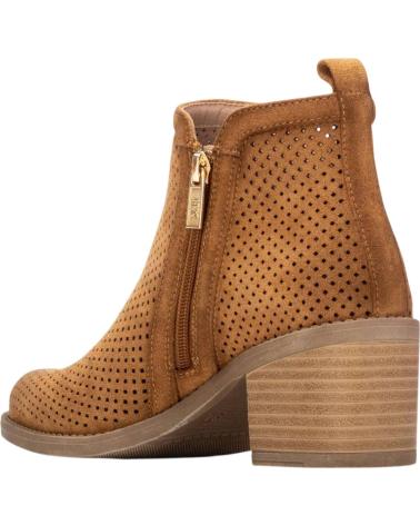 XTI BOTINS 145035 COM DETALHE LATERAL E SALTO BLOCO BEIGE