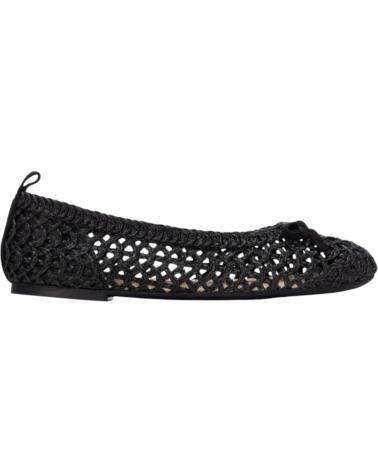 XTI SABRINAS PERFURADAS COM LAÇO 145084 NEGRO