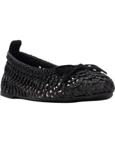 XTI SABRINAS PERFURADAS COM LAÇO 145084 NEGRO