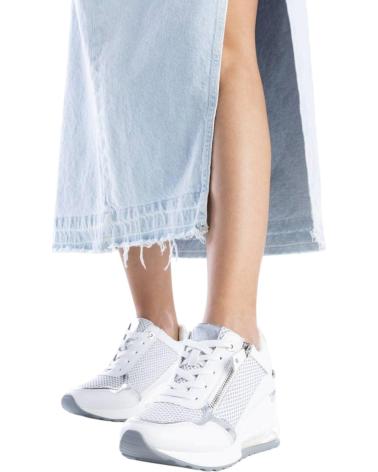 XTI TÊNIS CASUAIS COM ZÍPER XTI 142573 BLANCO