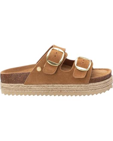 XTI SANDÁLIA DE PLATAFORMA COM FIVELAS XTI 143635 TAUPE