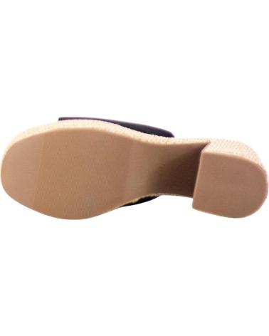 KESLEM ZUECOS F260-13 NEGRO PLATAFORMA MADERA