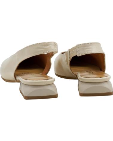 DANIELA VEGA 2376 BEIGE