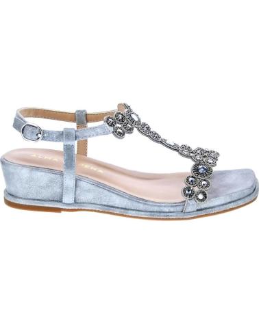 ALMA EN PENA SANDALIAS EN MODELO V2651413 EN TONO PLATA CON PEDRERÍA