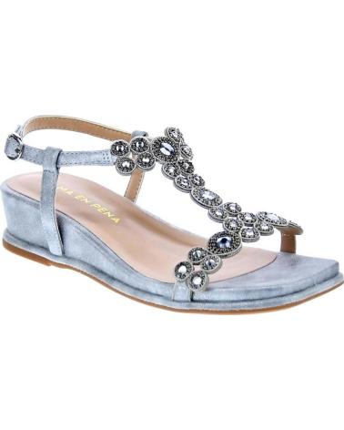 ALMA EN PENA SANDALIAS EN MODELO V2651413 EN TONO PLATA CON PEDRERÍA