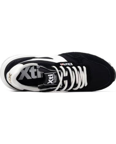 XTI ZAPATILLAS URBANAS 145721 EN NEGRO