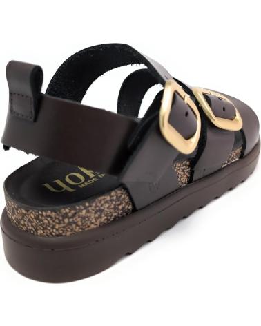 YOKONO SANDALIA TUNEZ-127 DE PIEL MARRÓN CON HEBILLAS MARRON