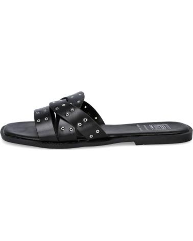 BUBBLE BOBBLE SANDALIAS PLANAS M2679 CON TACHAS NEGRO