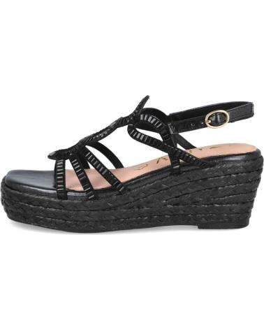 AZAREY SANDALIA 494L325 DE CUÑA CON ESPARTO Y PEDRERÍA NEGRO