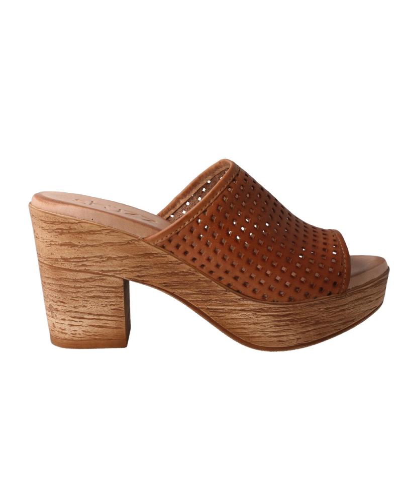 Zuecos de Mujer  ZUECO PLATAFORMA CUERO