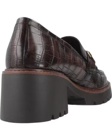 CARMELA MOCASINES MUJER MODELO 162566C COLOR  MARRON