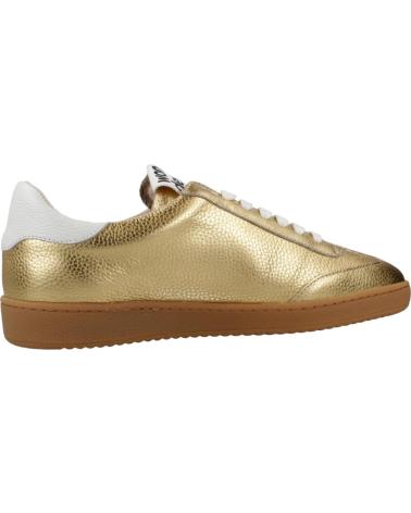 WONDERS ZAPATILLAS AP2001 EN TONO DORADO ORO
