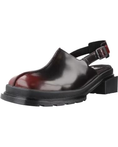 DR MARTENS SANDALIAS MAYBOLE MULE BURDEOS RED