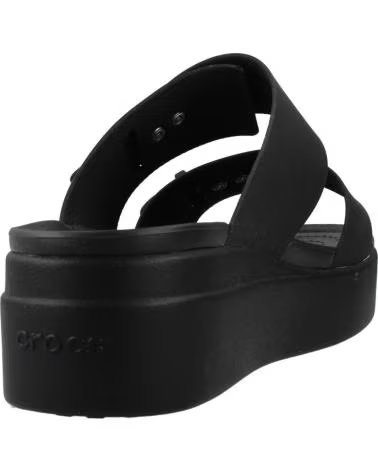 CROCS SANDALIAS BROOKLYN W PLATAFORMA COLOR NEGRO BLACK
