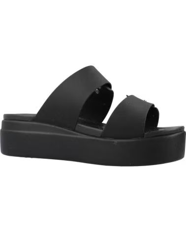 CROCS SANDALIAS BROOKLYN W PLATAFORMA COLOR NEGRO BLACK