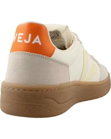 VEJA ZAPATILLAS V-82 EN BLANCO PARA UNISEX