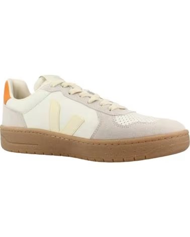 VEJA ZAPATILLAS V-82 EN BLANCO PARA UNISEX
