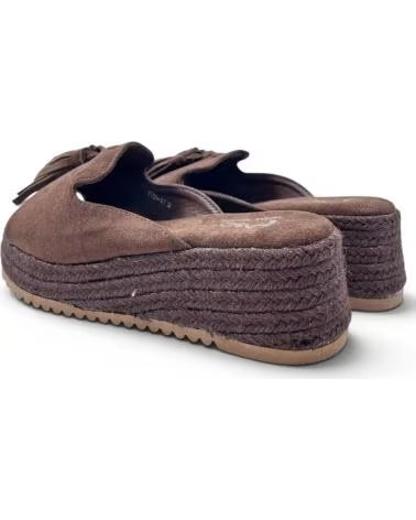 TIMBOS ZUECO CON CUNA DE ESPARTO Y BORLAS MARRÓN