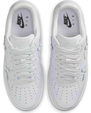 NIKE ZAPATILLAS AIR FORCE 1 LOW W BUTTERFLY EN BLANCO PARA MUJER